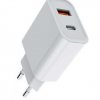 Univerzális USB-s töltő adapter